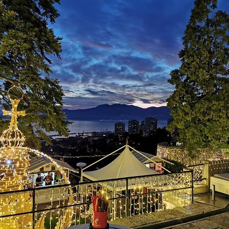 Apartment Belvedere With Seaview Rijeka Bagian luar foto