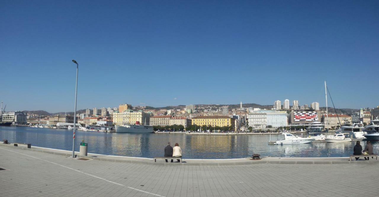 Apartment Belvedere With Seaview Rijeka Bagian luar foto